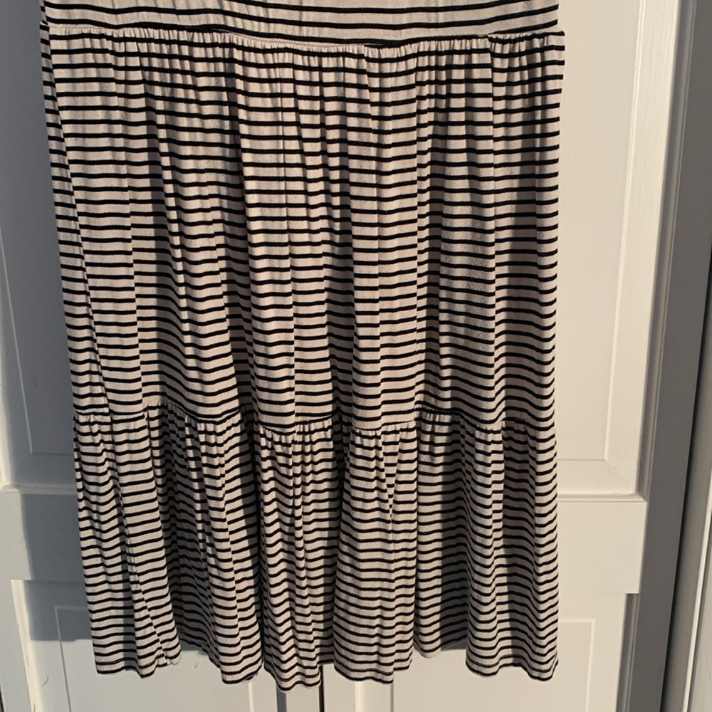 Olivia Rae Black & Cream Striped Midi Dress EUC - Picture 3 of 6